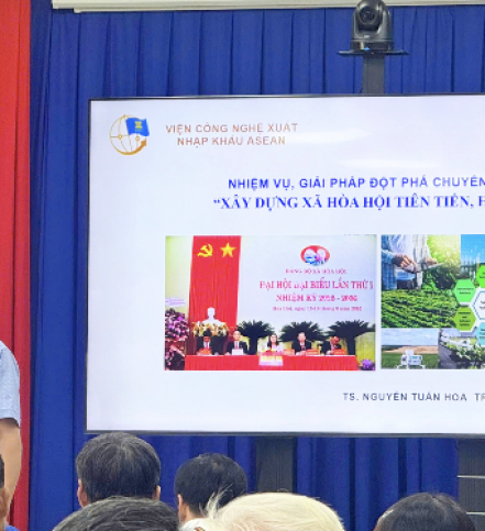 XÂY DỰNG XÃ HÒA HỘI SỐ